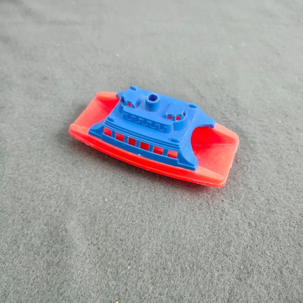 Vintage Plastic Toy Ferry Boat Ship Bath‎ Toy Blue Red